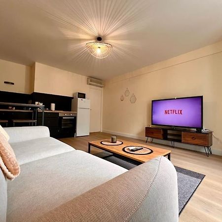 Appartement Climatise 4Prsn Au Pied De La Citadelle ブザンソン エクステリア 写真